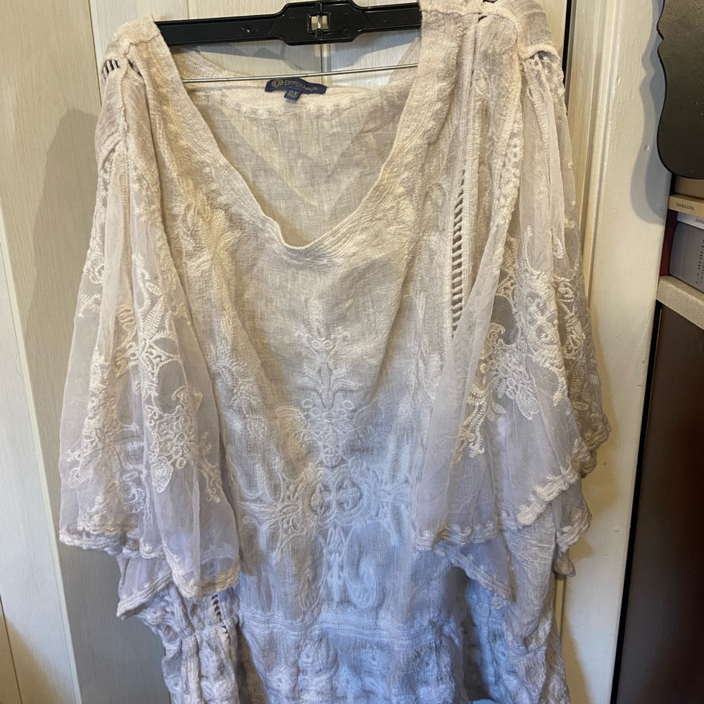 Democracy Cream Lace Blouse Lana del Rey coded